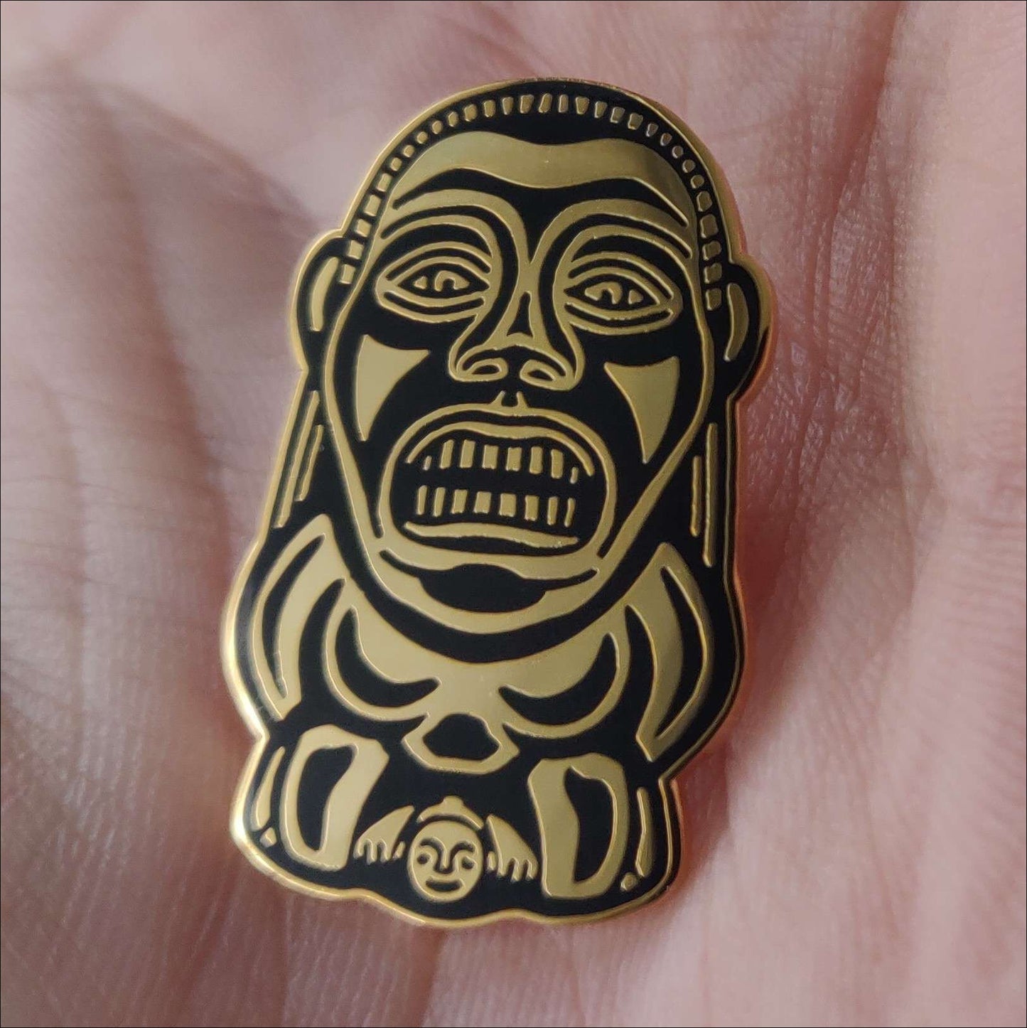 Indiana Jones Raiders of the Lost Ark Fertility Idol - enamel pin